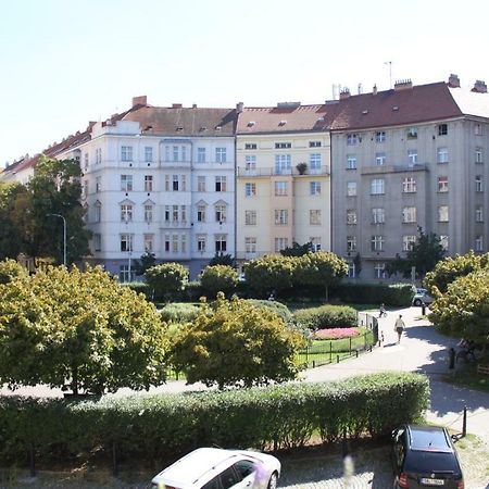 Cosy Apartment Under The Tower Praha Exteriér fotografie